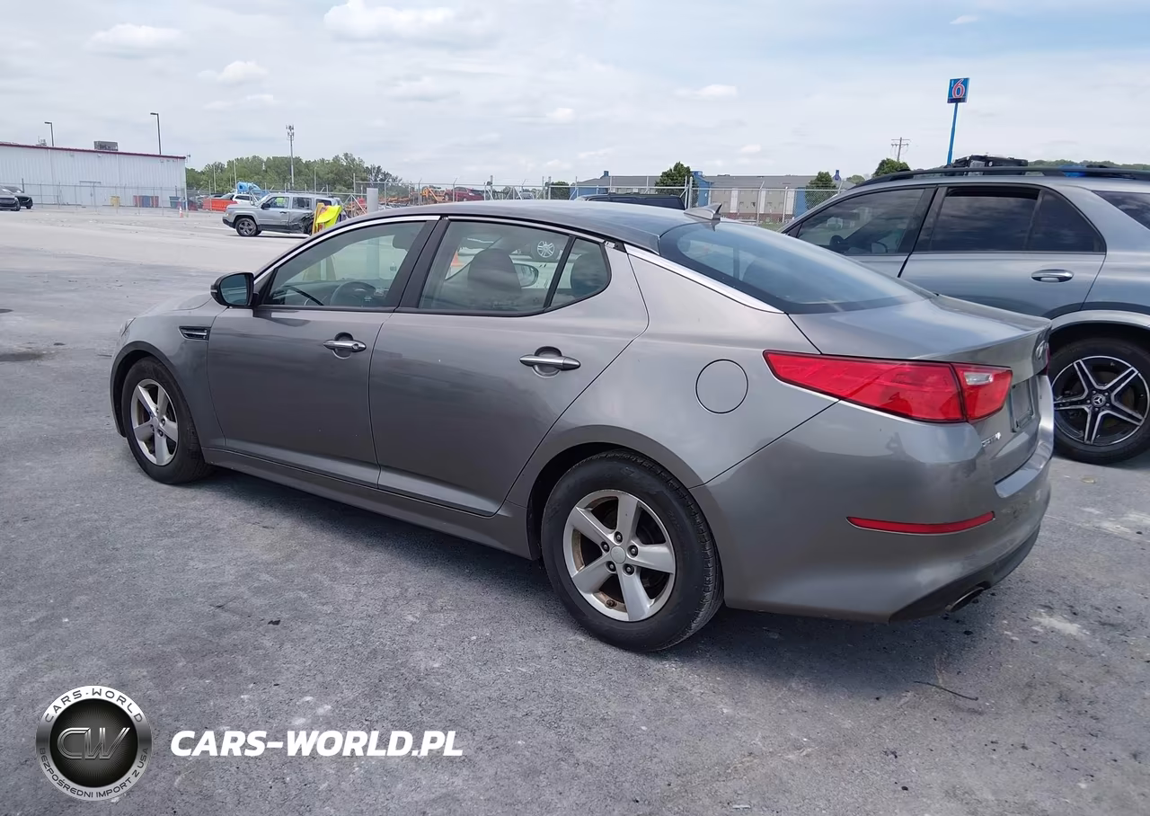 2015 Kia Optima Lx VIN:5XXGM4A79FG492041 - 3