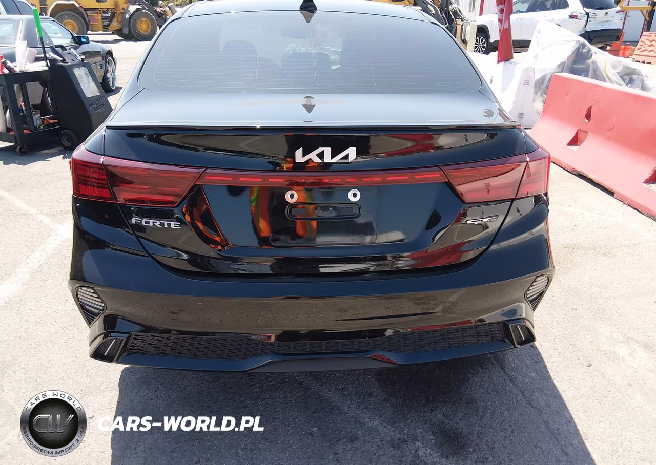 2023 Kia Forte Gt-Line VIN:3KPF54AD7PE679464 - 16