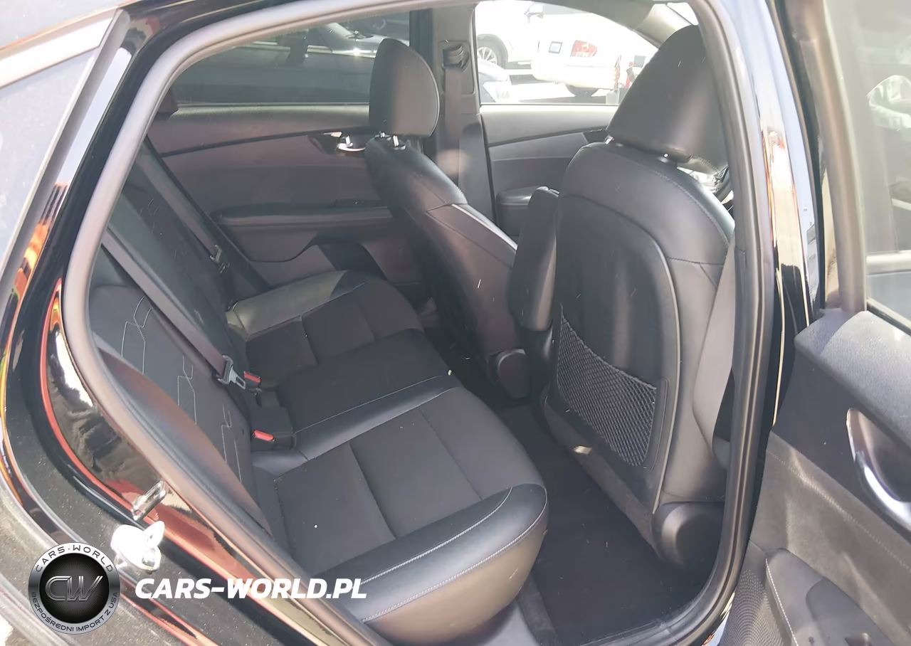 2023 Kia Forte Gt-Line VIN:3KPF54AD7PE679464 - 8