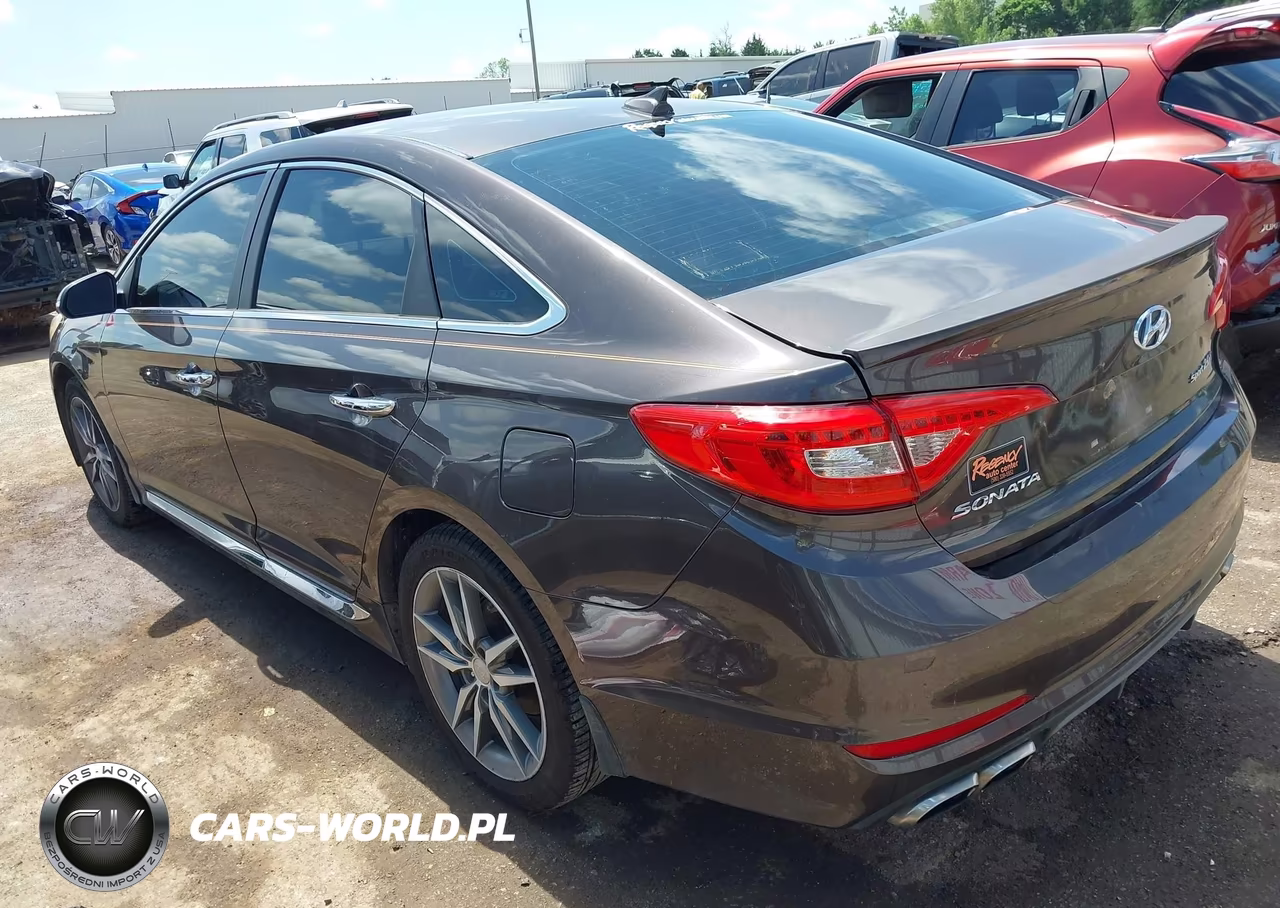 2015 Hyundai Sonata Sport 2.0T VIN:5NPE34AB7FH224740 - 3