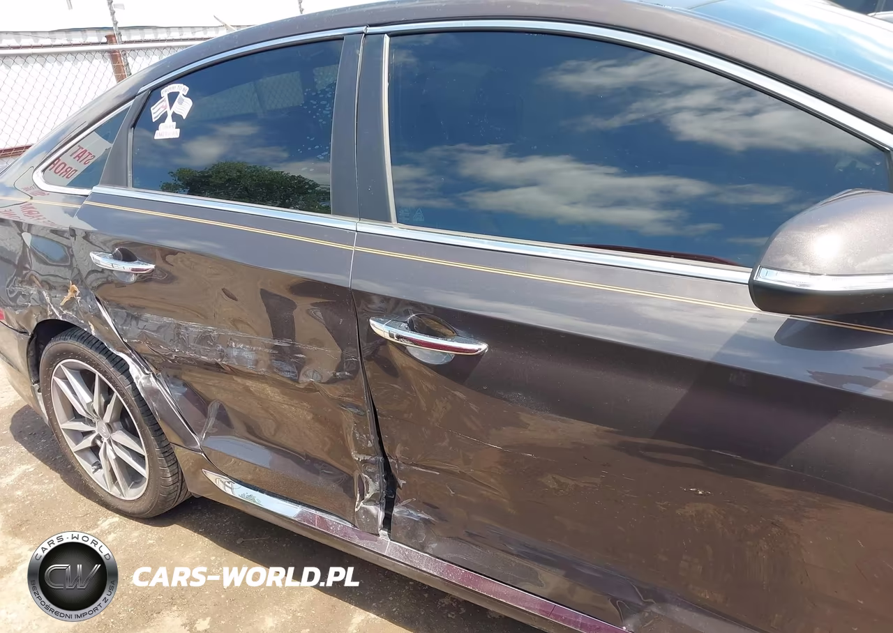 2015 Hyundai Sonata Sport 2.0T VIN:5NPE34AB7FH224740 - 6