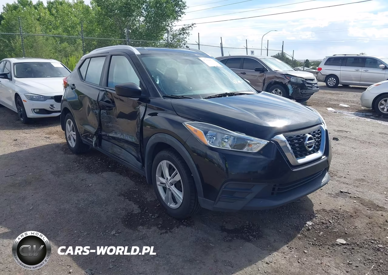 2019 Nissan Kicks S