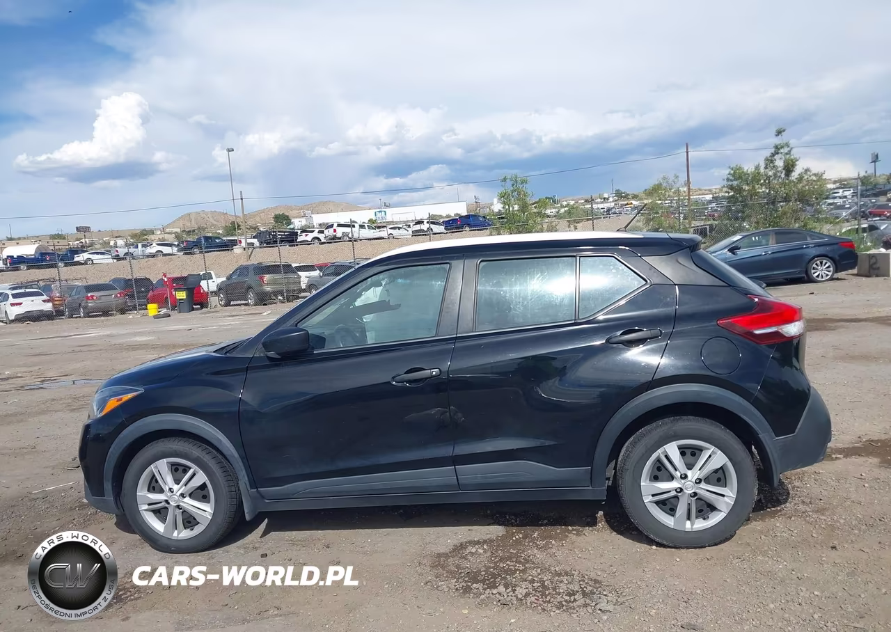 2019 Nissan Kicks S VIN:3N1CP5CU8KL544954 - 14