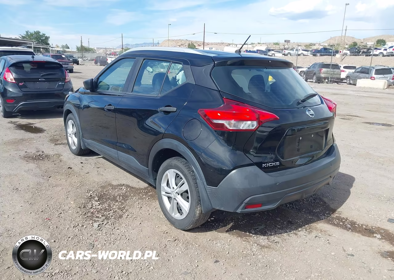 2019 Nissan Kicks S VIN:3N1CP5CU8KL544954 - 3