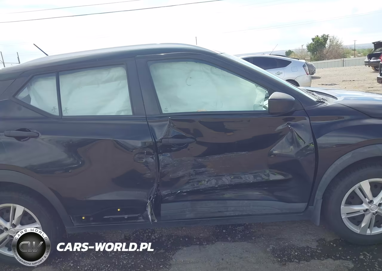 2019 Nissan Kicks S VIN:3N1CP5CU8KL544954 - 6