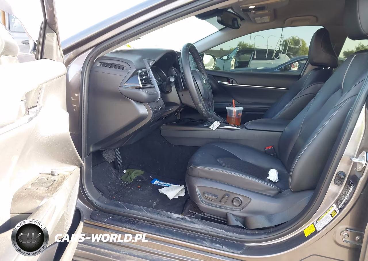 2022 Toyota Camry Xse Hybrid VIN:4T1K31AK3NU573752 - 5