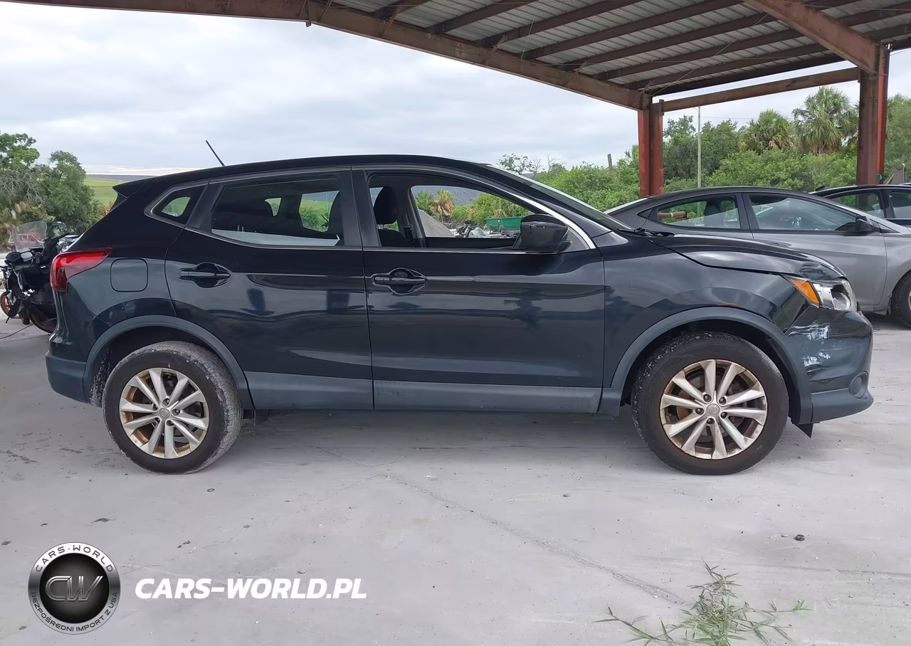 2018 Nissan Rogue Sport S VIN:JN1BJ1CR7JW251539 - 13