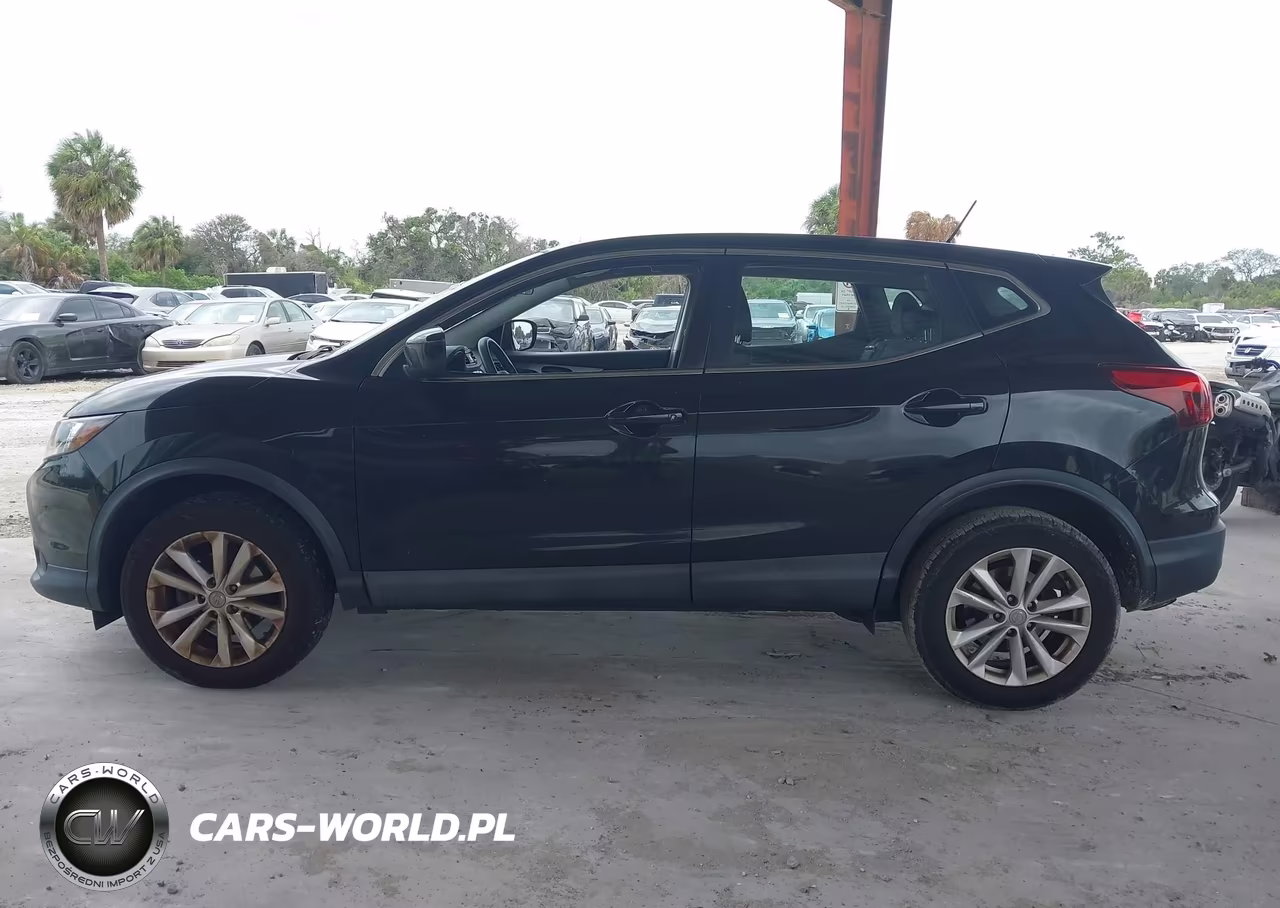 2018 Nissan Rogue Sport S VIN:JN1BJ1CR7JW251539 - 14