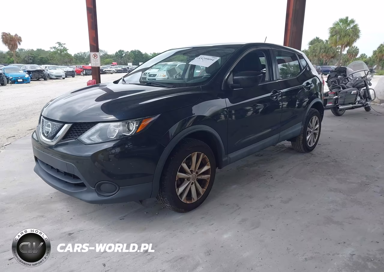 2018 Nissan Rogue Sport S VIN:JN1BJ1CR7JW251539 - 2