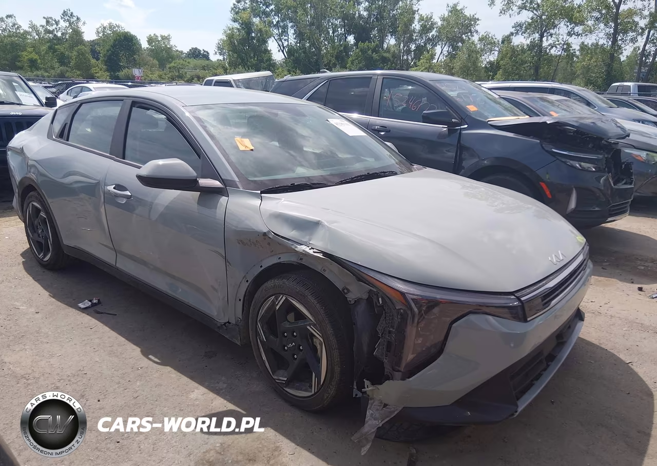 2025 Kia K4 Ex – zdjęcie 1 z 16