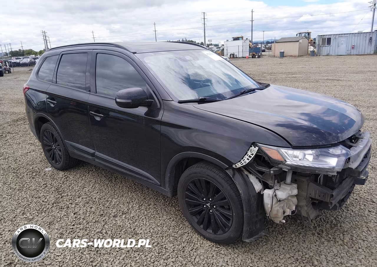 2020 Mitsubishi Outlander Le 2.4 S-Awc – zdjęcie 1 z 17