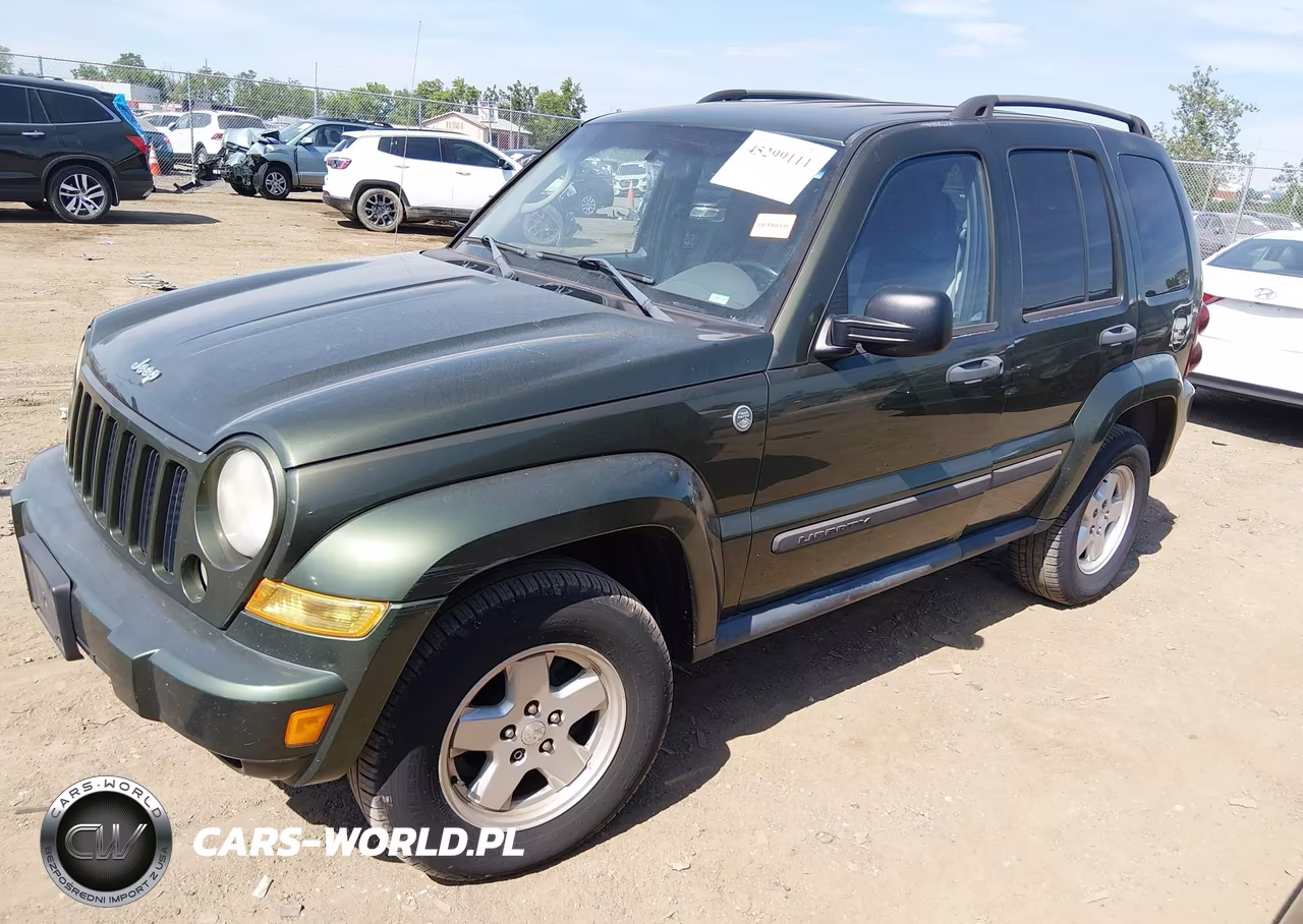 2007 Jeep Liberty Sport VIN:1J4GL48K57W717319 - 2