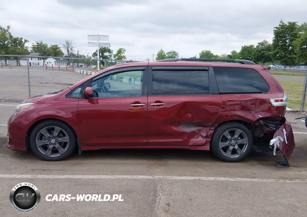 2017 Toyota Sienna Se 8 Passenger VIN:5TDXZ3DC5HS828967 - 14