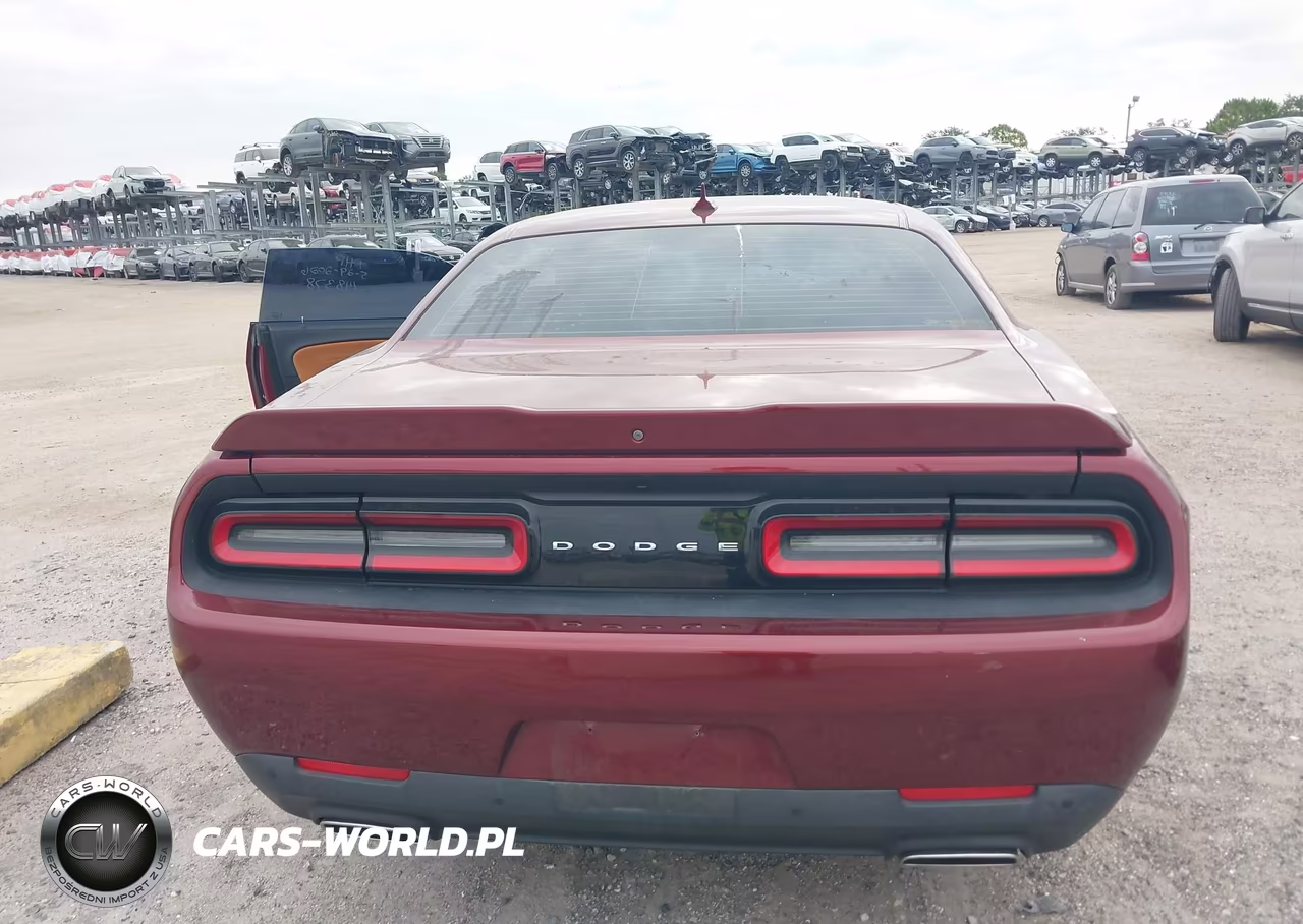 2020 Dodge Challenger Sxt VIN:2C3CDZAG8LH237020 - 17