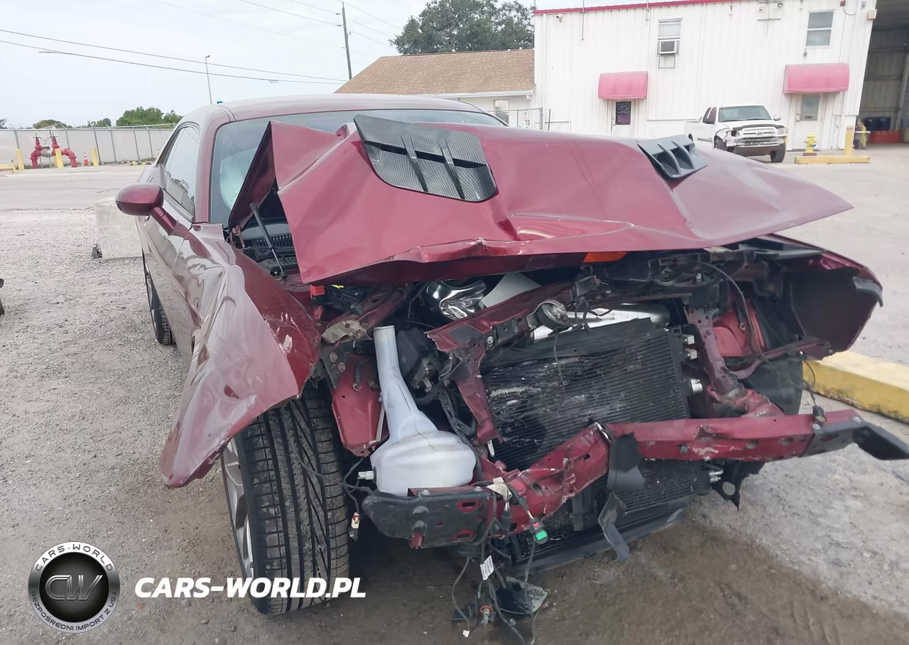 2020 Dodge Challenger Sxt VIN:2C3CDZAG8LH237020 - 6