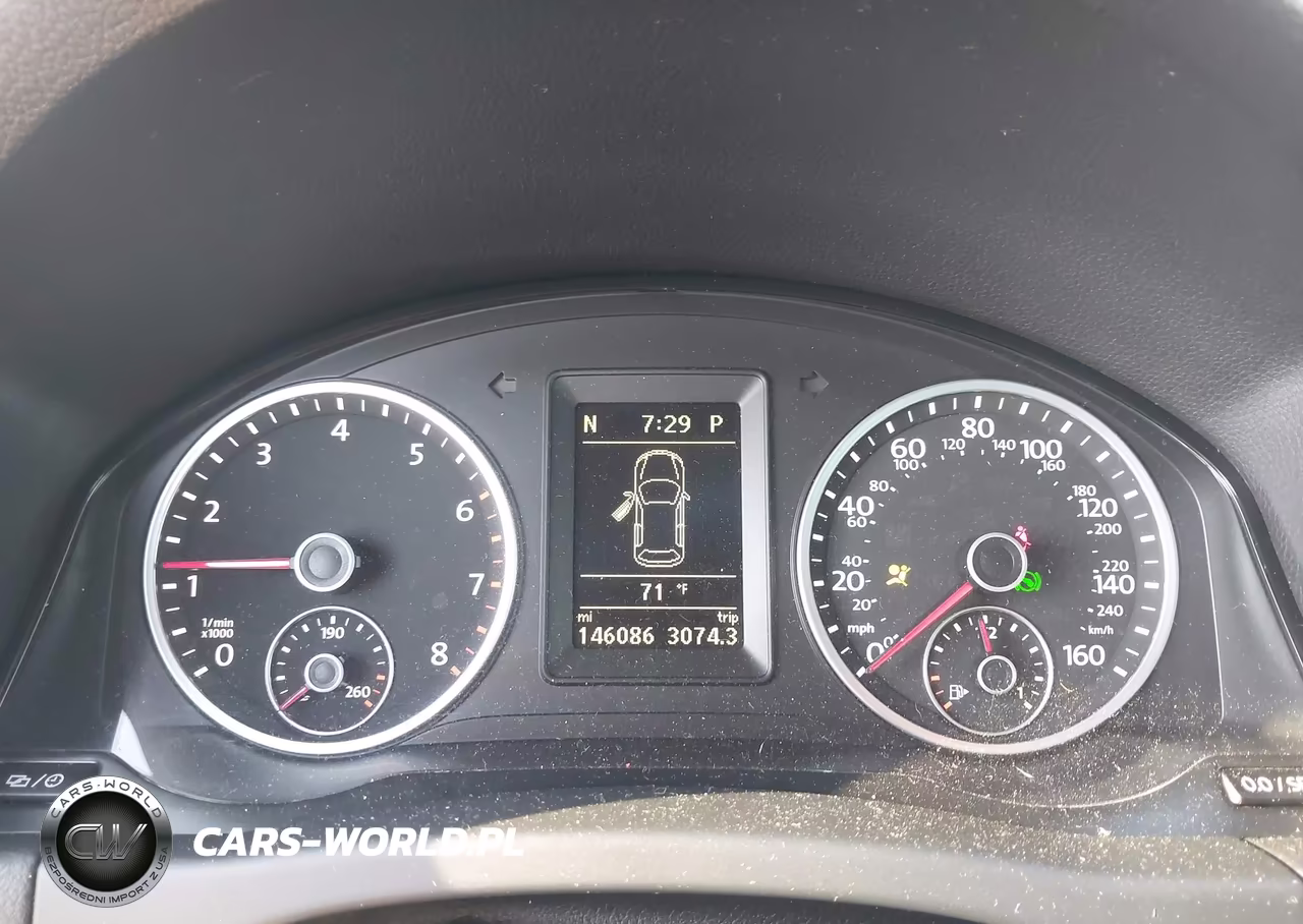 2015 Volkswagen Tiguan R-Line VIN:WVGBV7AX5FW019904 - 7