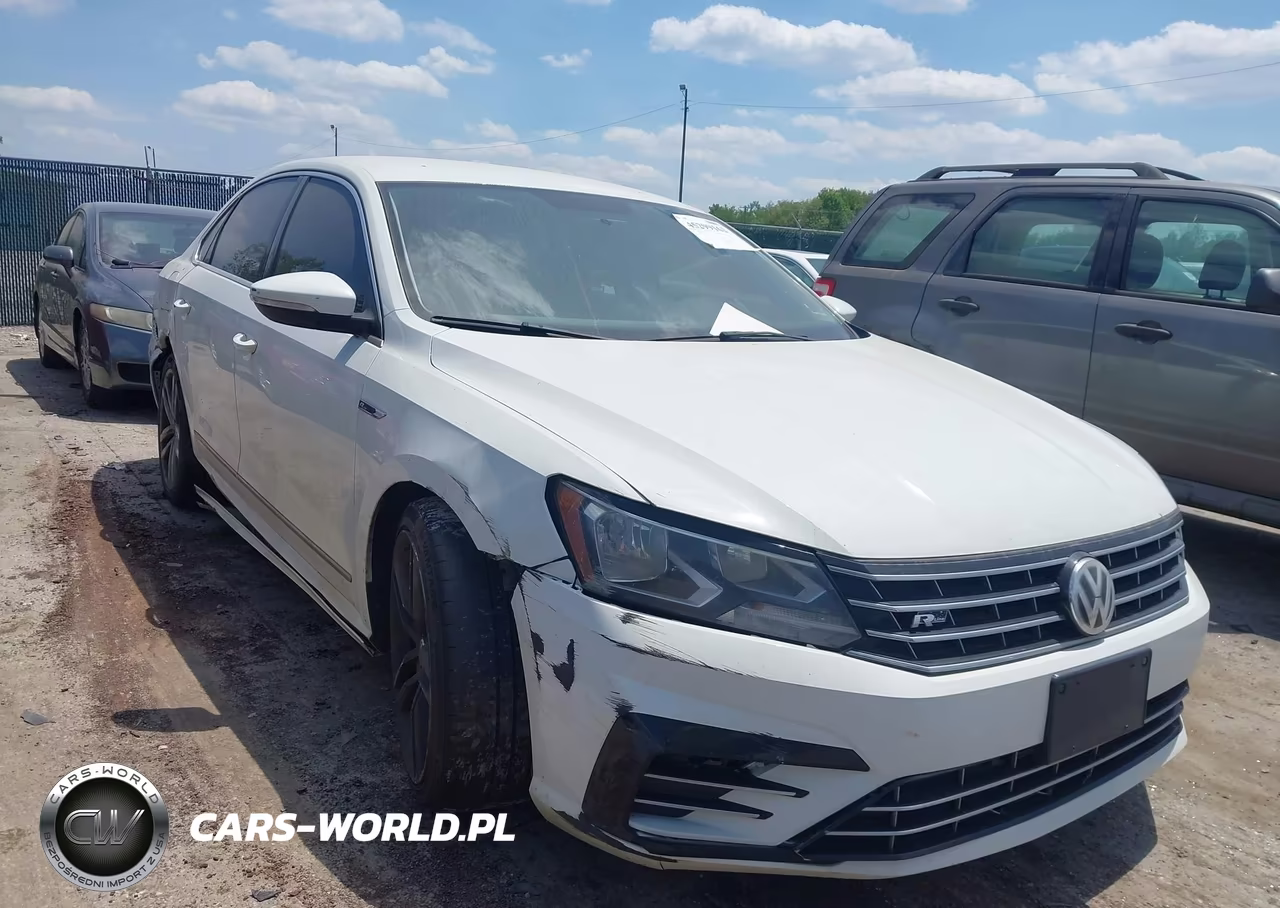 2017 Volkswagen Passat 1.8T R-Line