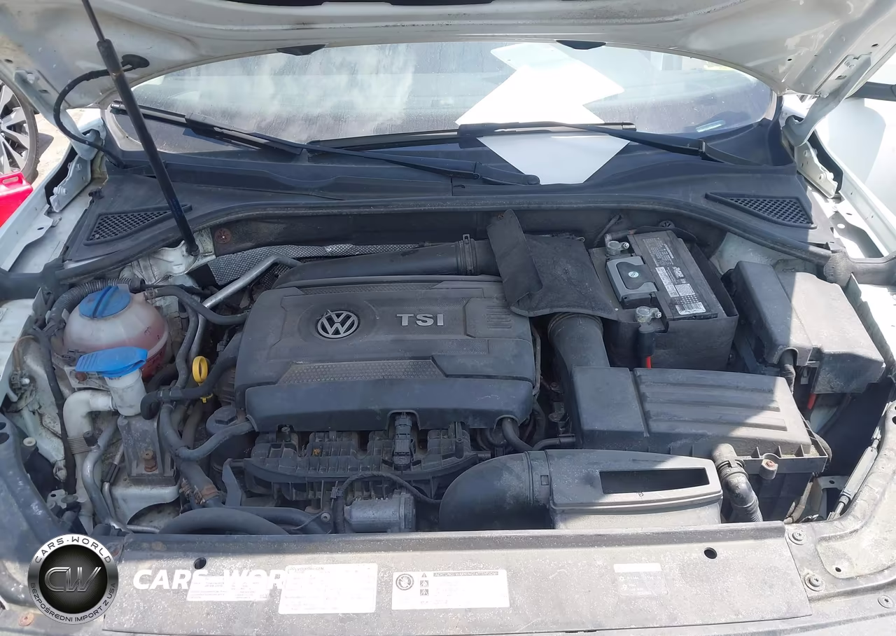 2017 Volkswagen Passat 1.8T R-Line VIN:1VWDT7A37HC009523 - 10