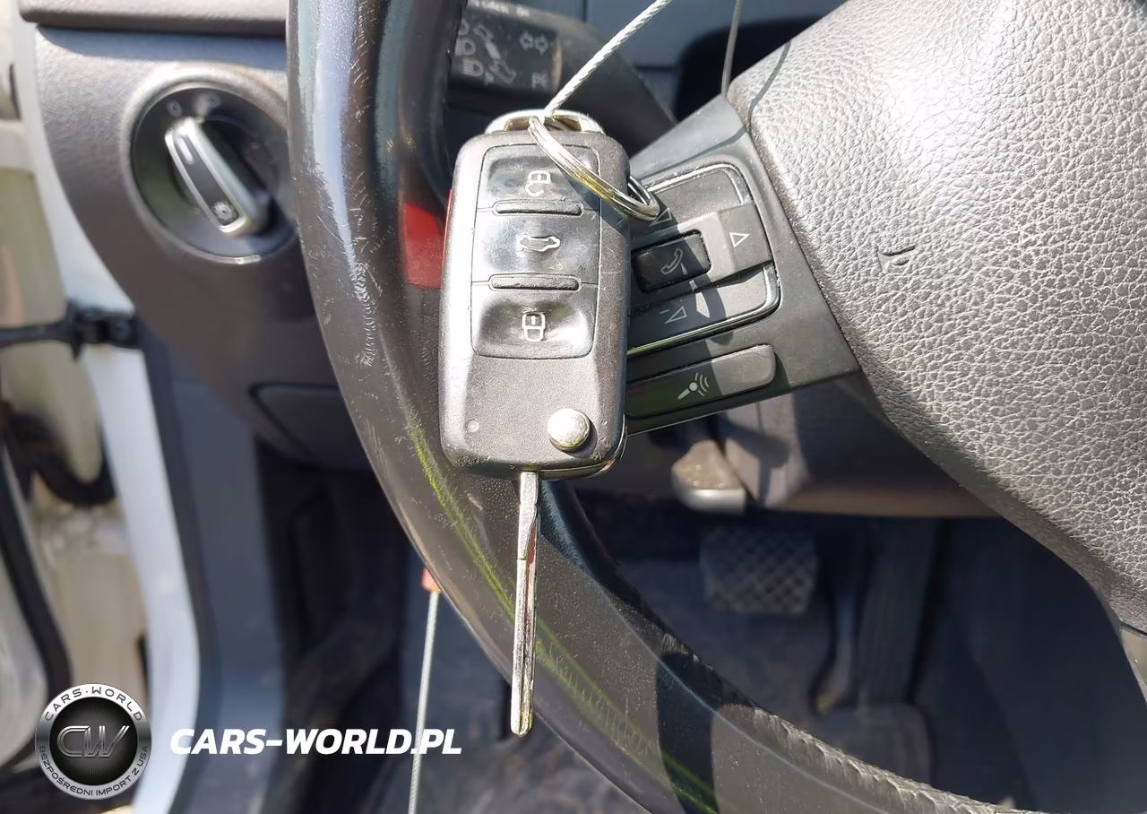 2013 Volkswagen Tiguan S VIN:WVGAV3AX6DW566598 - 11
