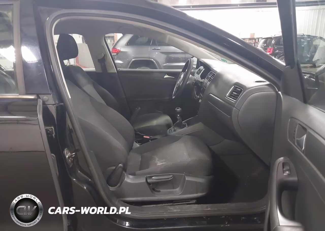 2013 Volkswagen Jetta 2.0L S VIN:3VW1K7AJ3DM241792 - 5