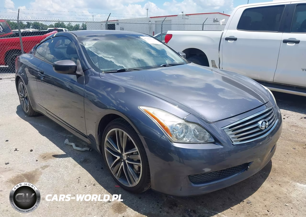 2010 Infiniti G37 Journey – zdjęcie 1 z 16