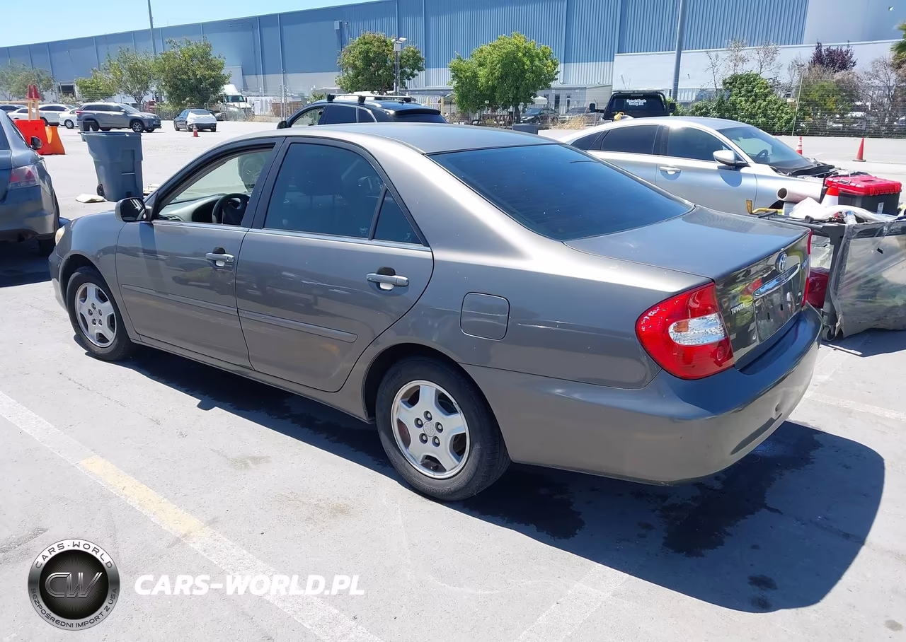 2003 Toyota Camry Le V6 VIN:4T1BF30K43U551664 - 3
