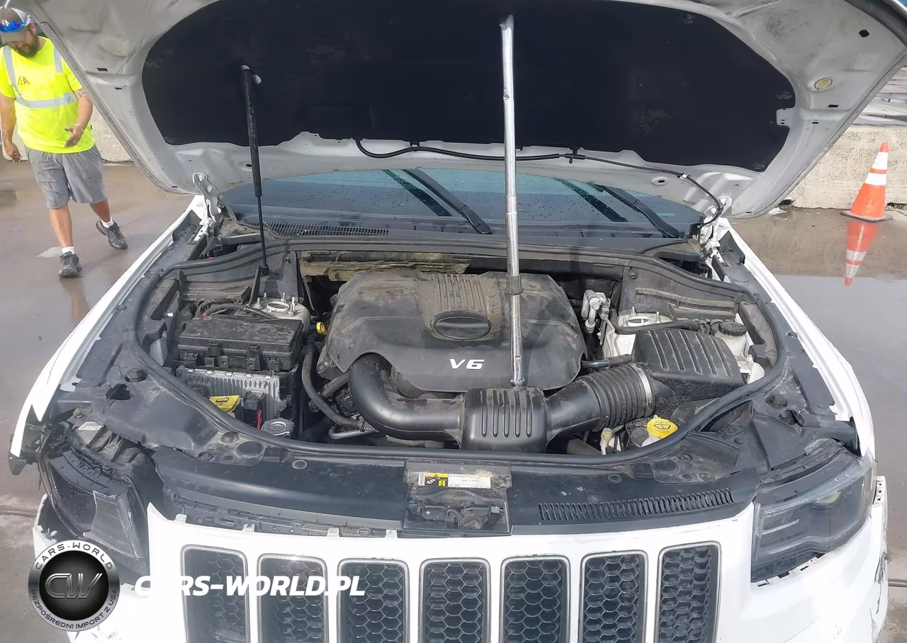 2015 Jeep Grand Cherokee High Altitude VIN:1C4RJECG2FC111151 - 10
