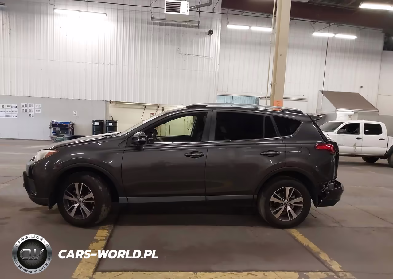 2018 Toyota Rav4 Xle VIN:JTMRFREV7JJ178899 - 14