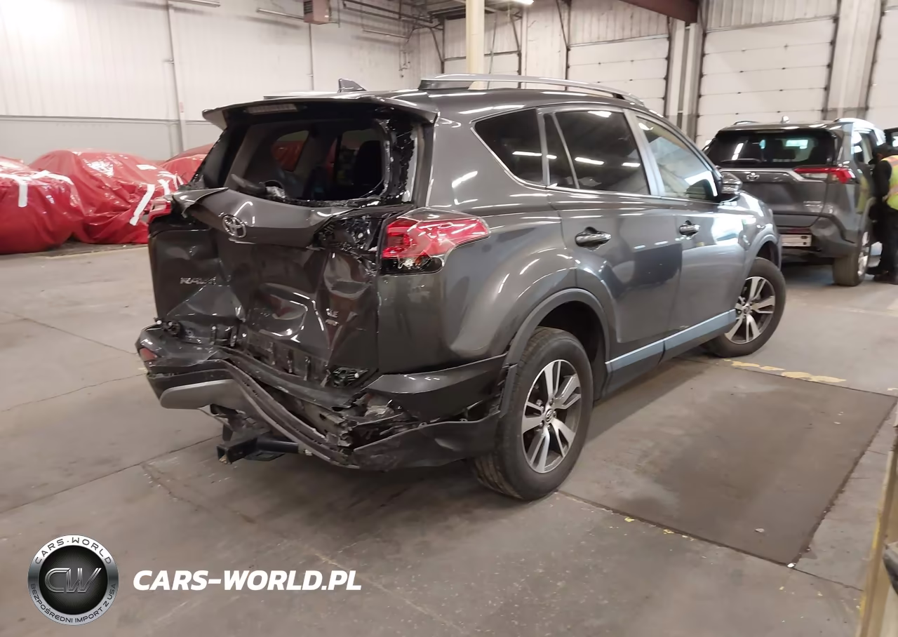 2018 Toyota Rav4 Xle VIN:JTMRFREV7JJ178899 - 4