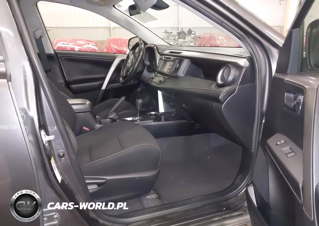 2018 Toyota Rav4 Xle VIN:JTMRFREV7JJ178899 - 5
