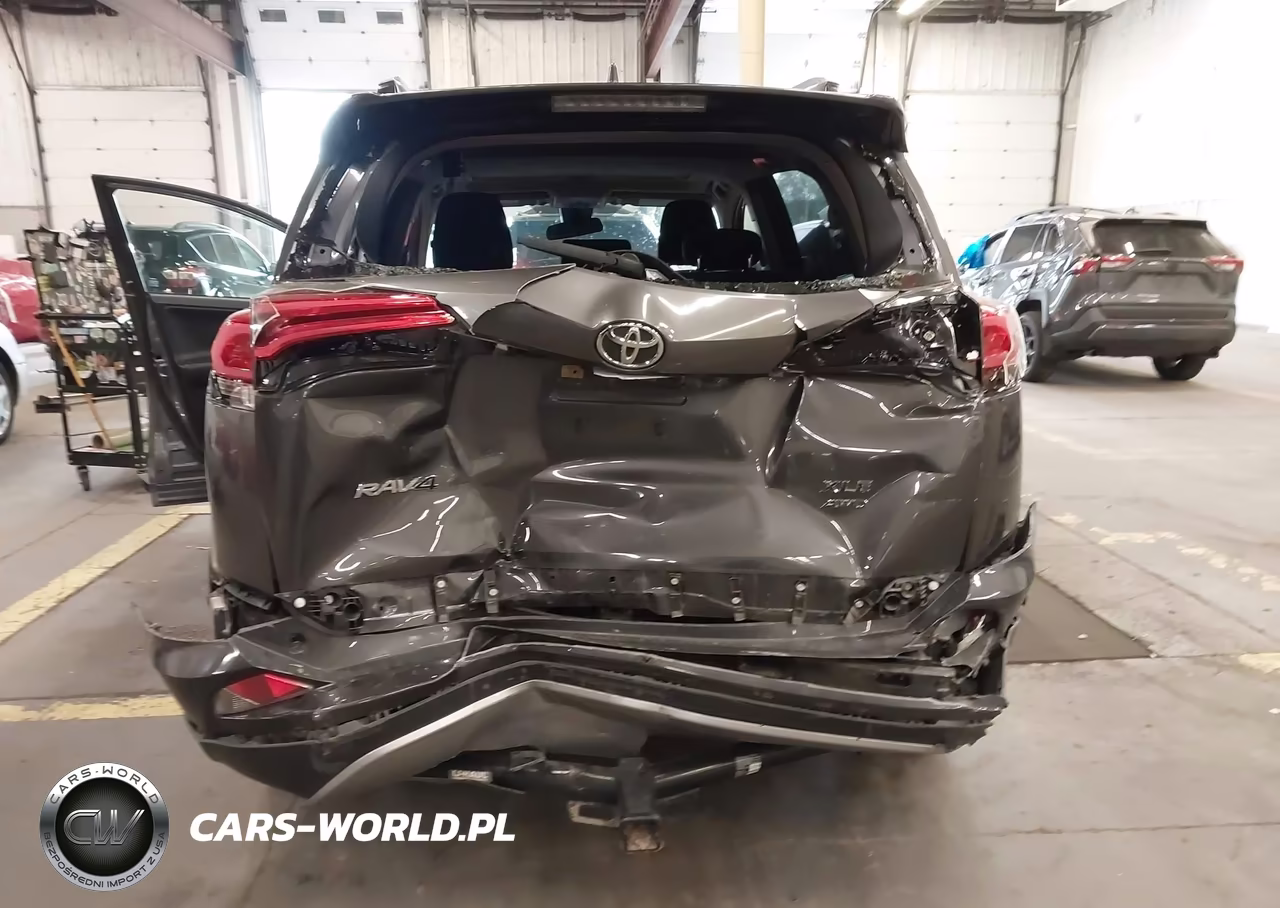 2018 Toyota Rav4 Xle VIN:JTMRFREV7JJ178899 - 6