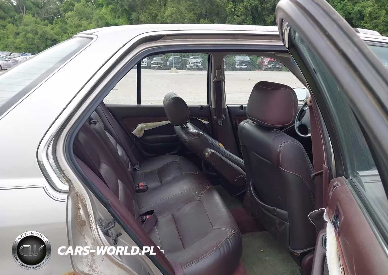 1992 Honda Accord Ex VIN:1HGCB7677NA183825 - 8