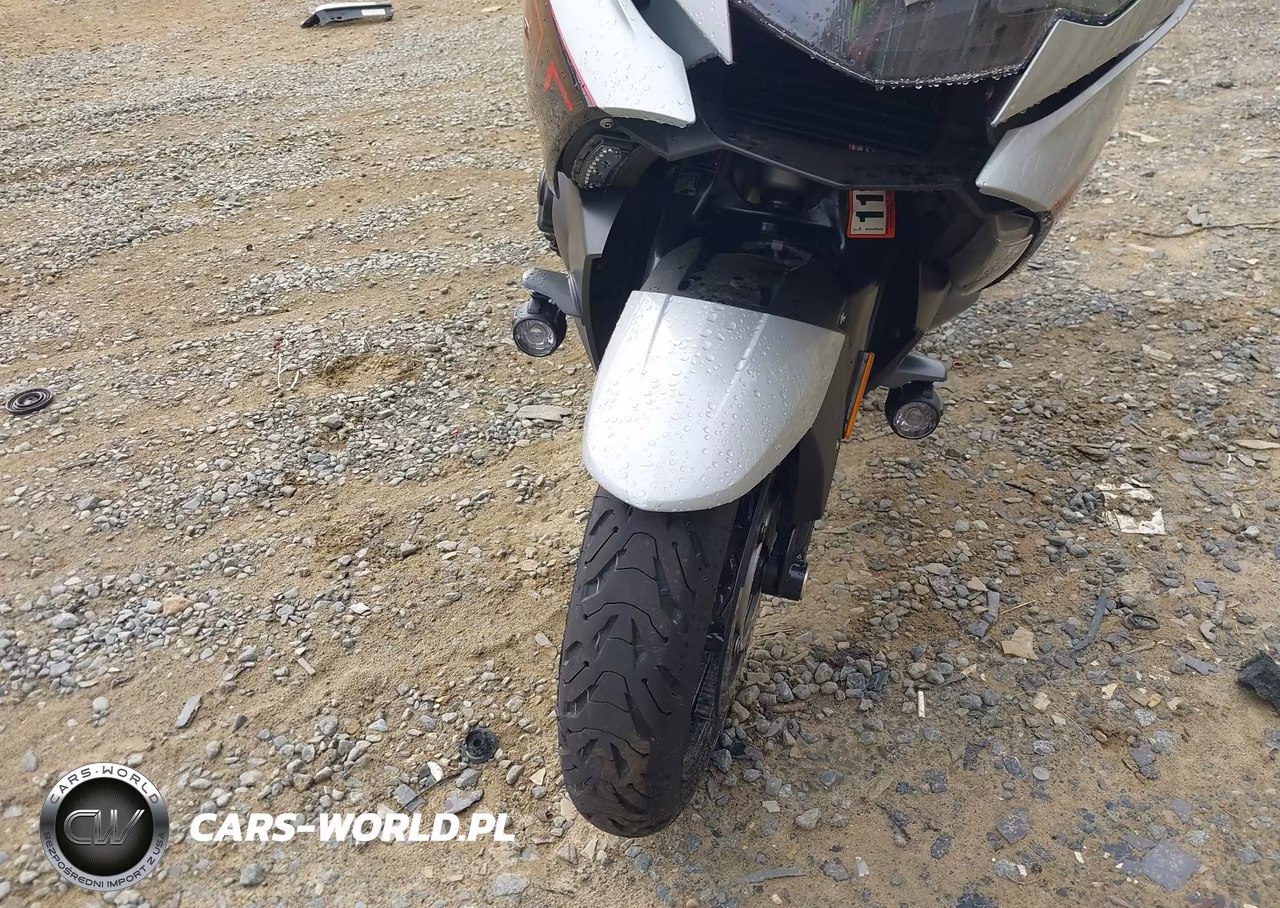 2019 BMW K1600 Gt VIN:WB10F1100KZ542827 - 14