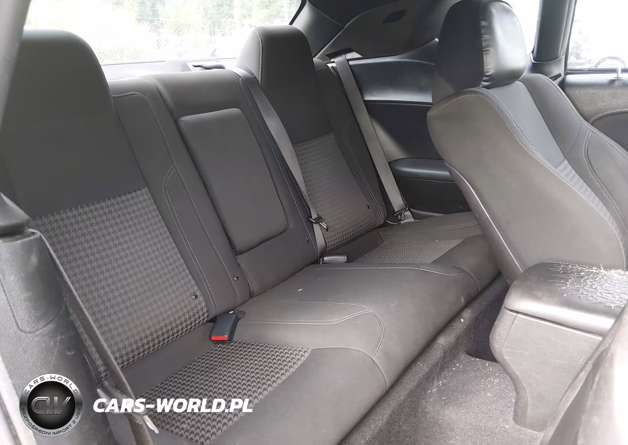 2019 Dodge Challenger Sxt VIN:2C3CDZAG8KH620437 - 8