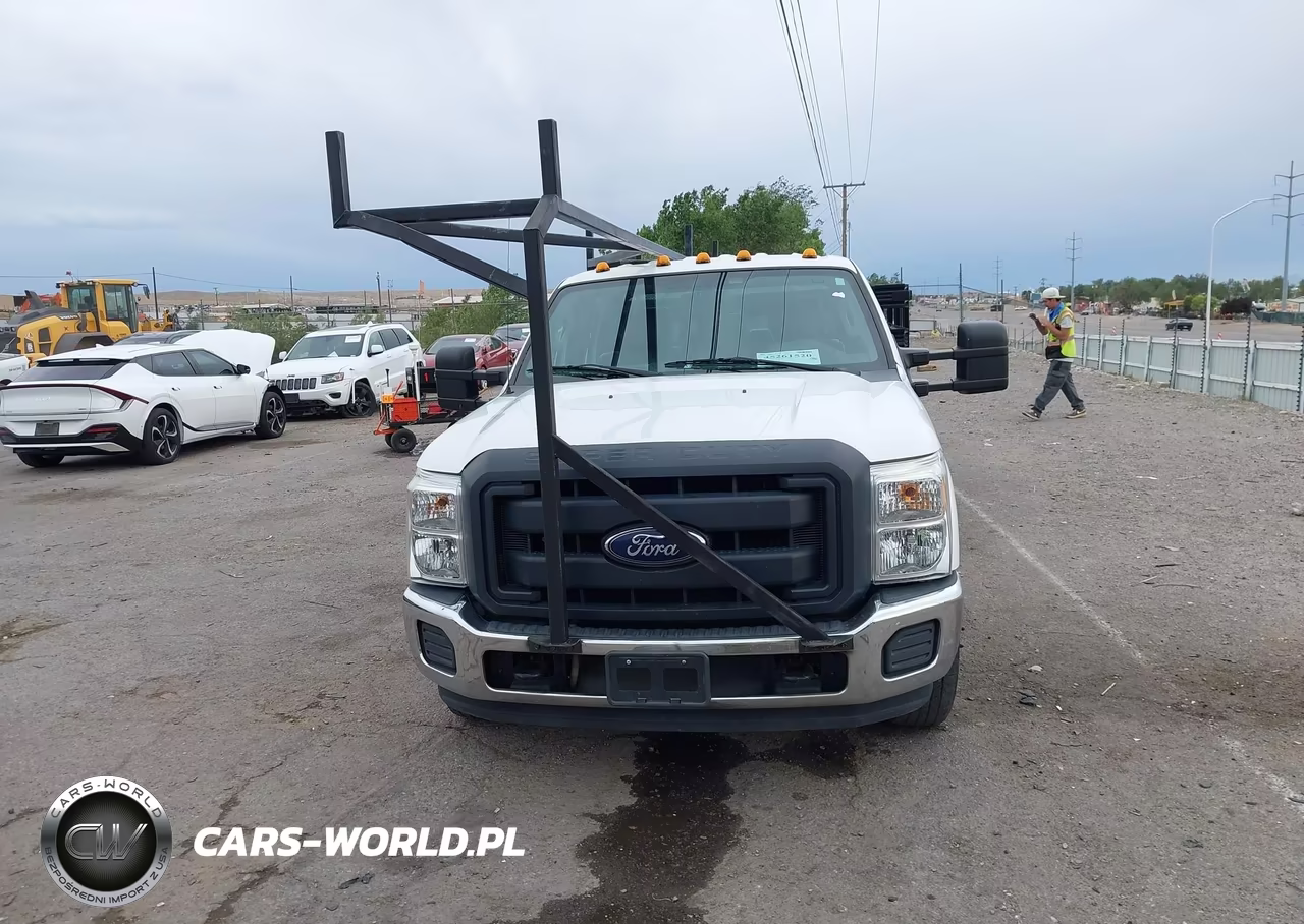 2016 Ford F-350 Chassis Xl VIN:1FD8W3G6XGED01509 - 12