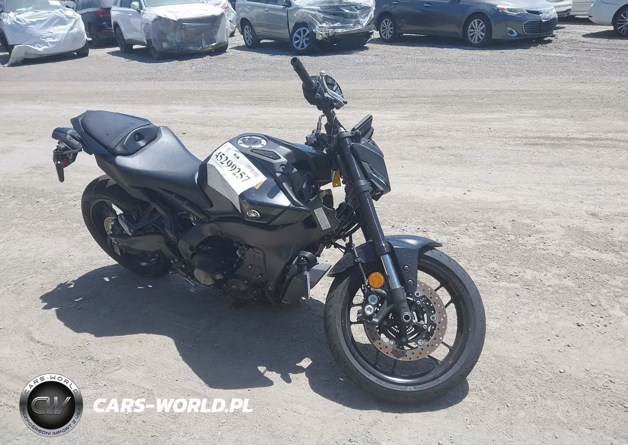 2025 Yamaha Mt09 C – zdjęcie 1 z 13
