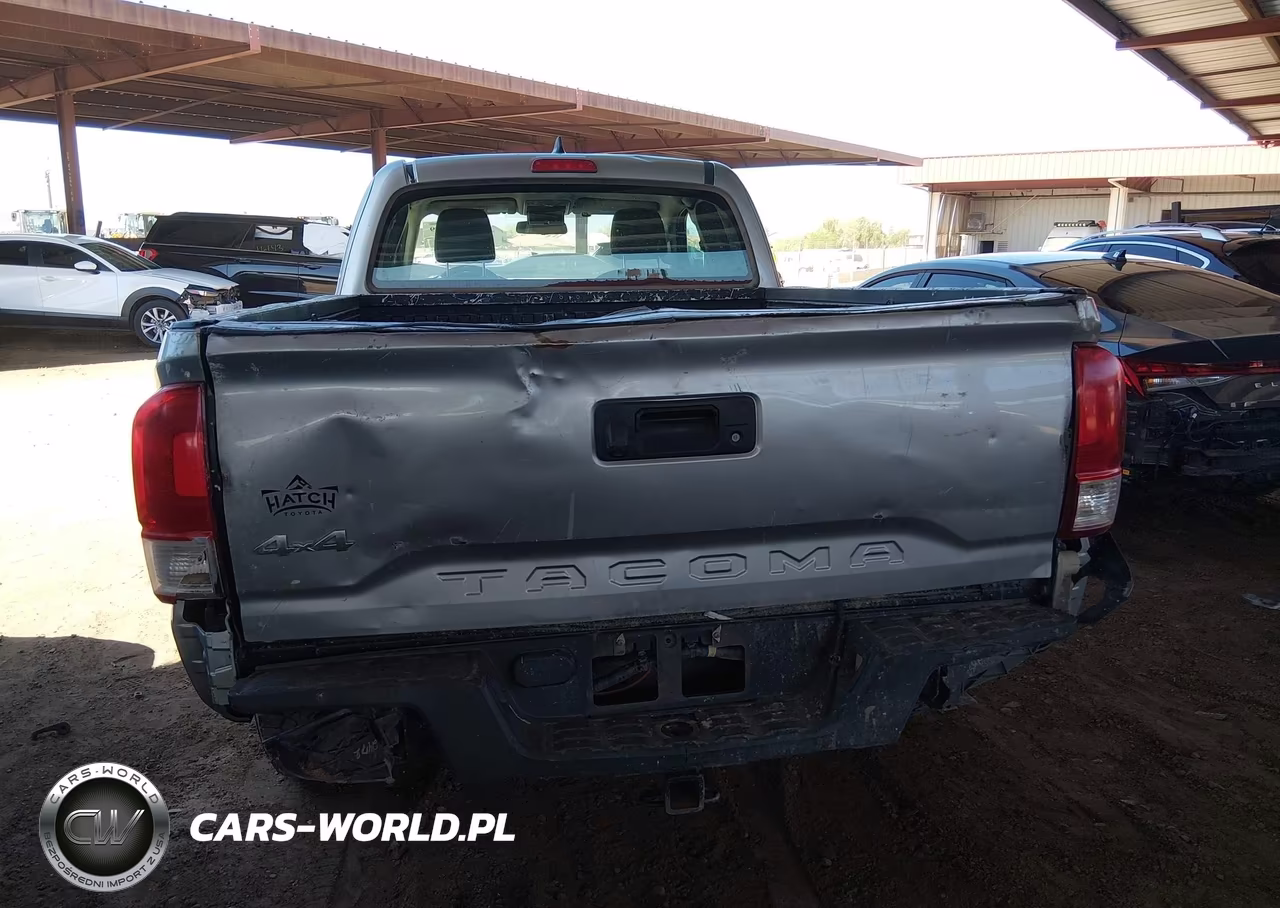 2017 Toyota Tacoma Sr VIN:5TFSX5EN8HX048371 - 18