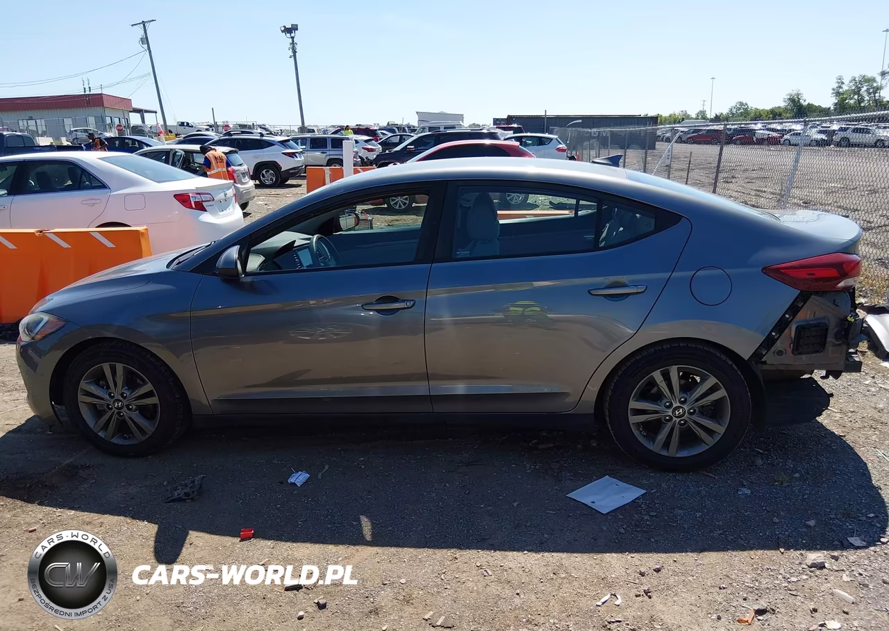 2018 Hyundai Elantra Sel VIN:5NPD84LFXJH354016 - 15