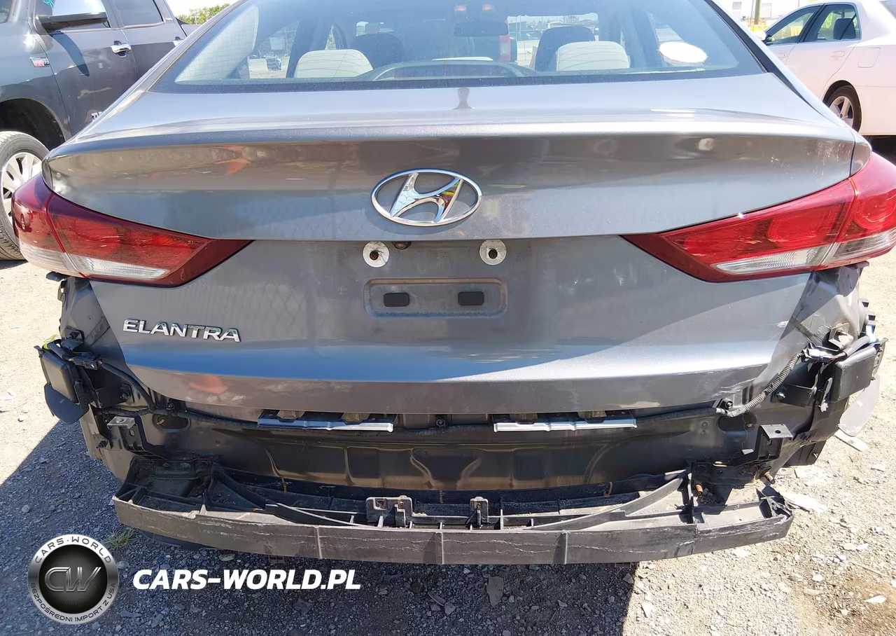 2018 Hyundai Elantra Sel VIN:5NPD84LFXJH354016 - 6