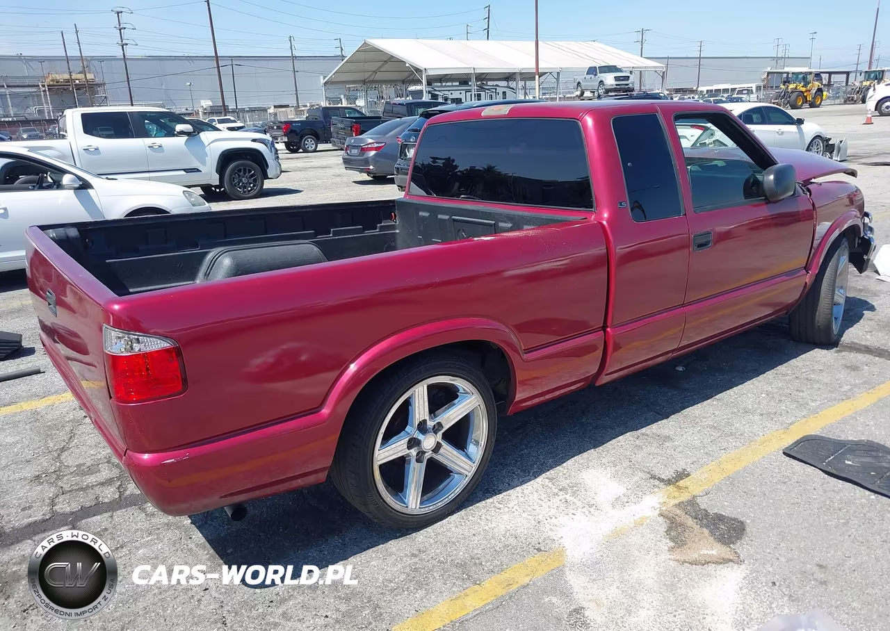 2003 Chevrolet S-10 Ls VIN:1GCCS19X238251864 - 4