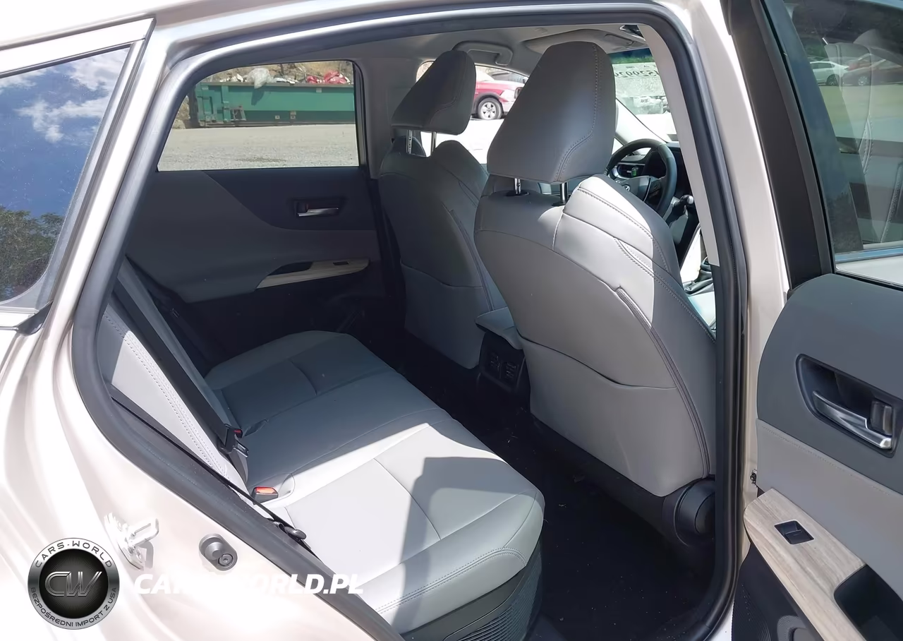 2023 Toyota Venza Xle VIN:JTEAAAAH7PJ137920 - 8