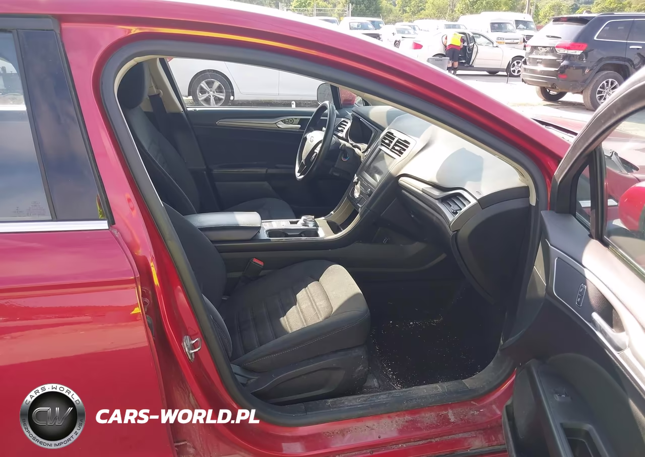 2020 Ford Fusion Se VIN:3FA6P0HD7LR124273 - 5