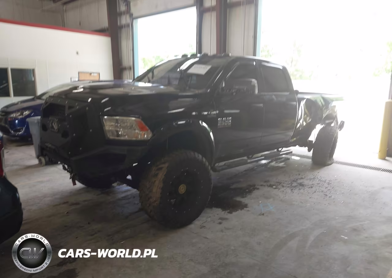 2016 Ram 2500 Tradesman VIN:3C6UR5HL5GG126581 - 2