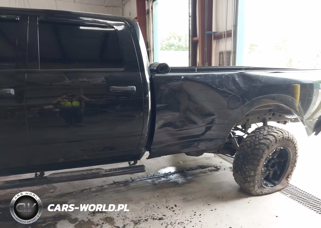 2016 Ram 2500 Tradesman VIN:3C6UR5HL5GG126581 - 6