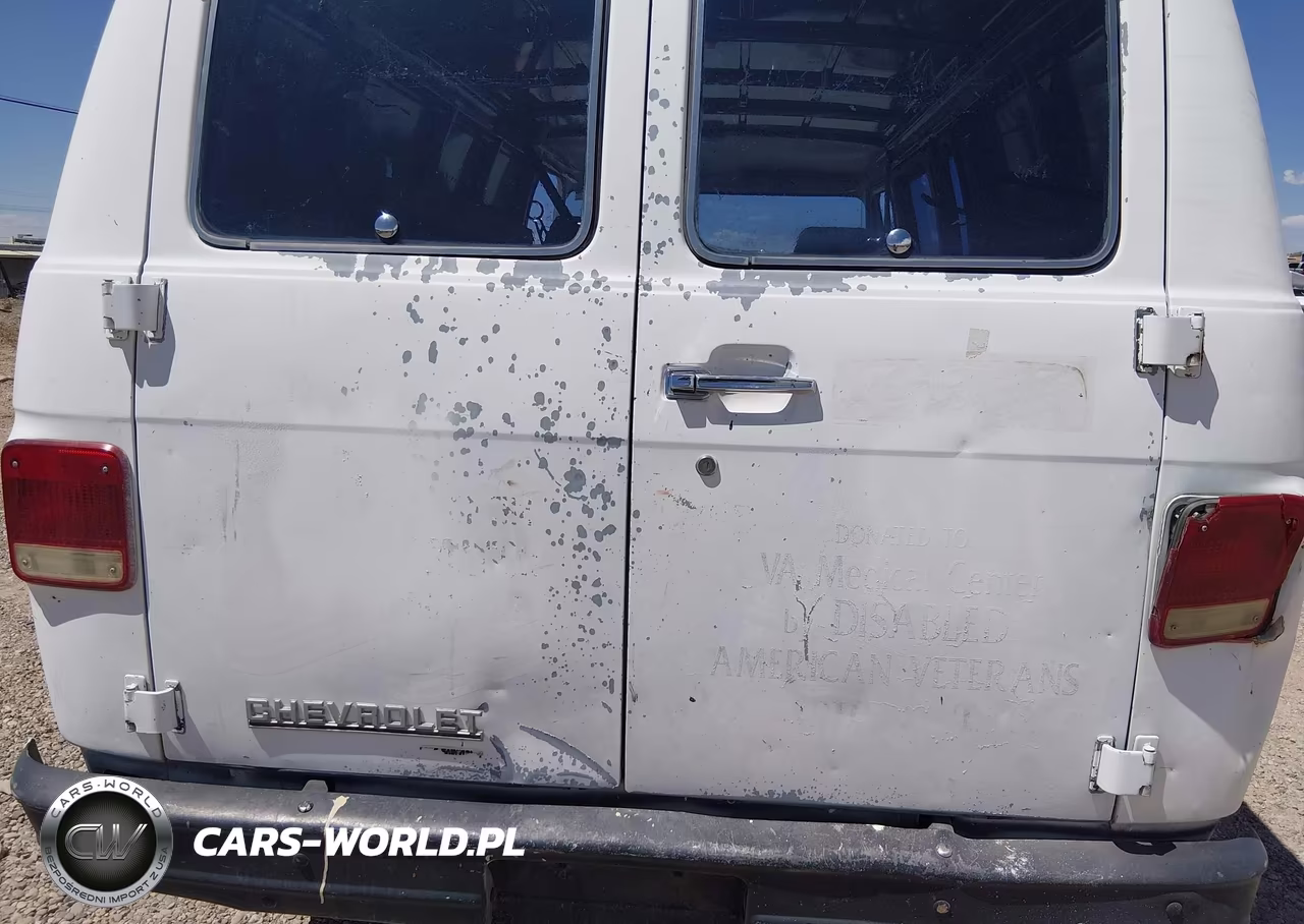 1992 Chevrolet G10 VIN:2GCCG15ZXN4104558 - 6