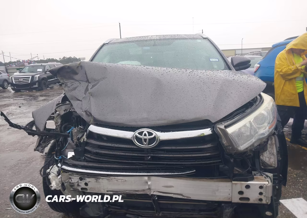2015 Toyota Highlander Xle V6 VIN:5TDJKRFH1FS150849 - 12