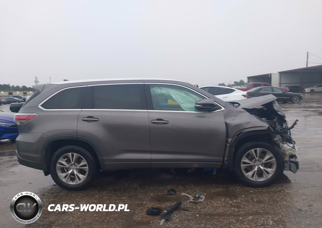 2015 Toyota Highlander Xle V6 VIN:5TDJKRFH1FS150849 - 13