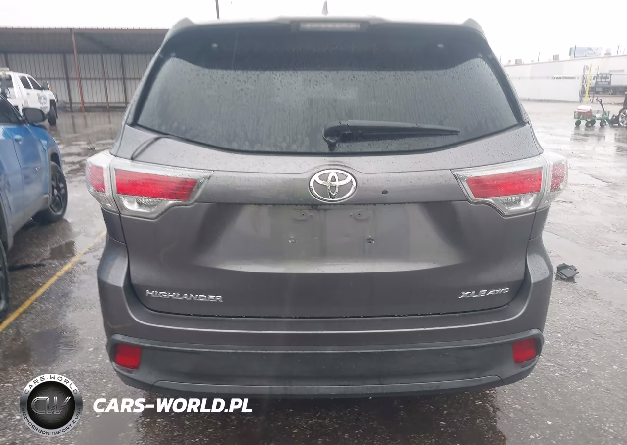 2015 Toyota Highlander Xle V6 VIN:5TDJKRFH1FS150849 - 16
