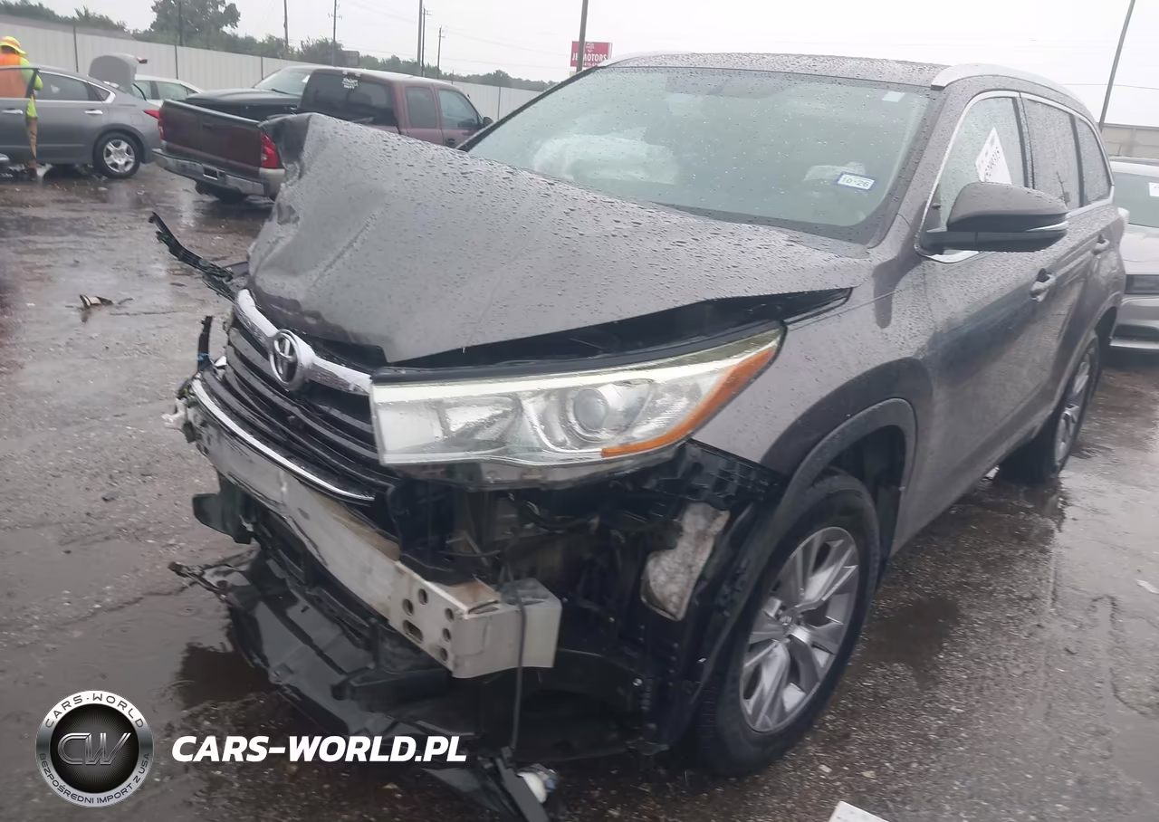 2015 Toyota Highlander Xle V6 VIN:5TDJKRFH1FS150849 - 6