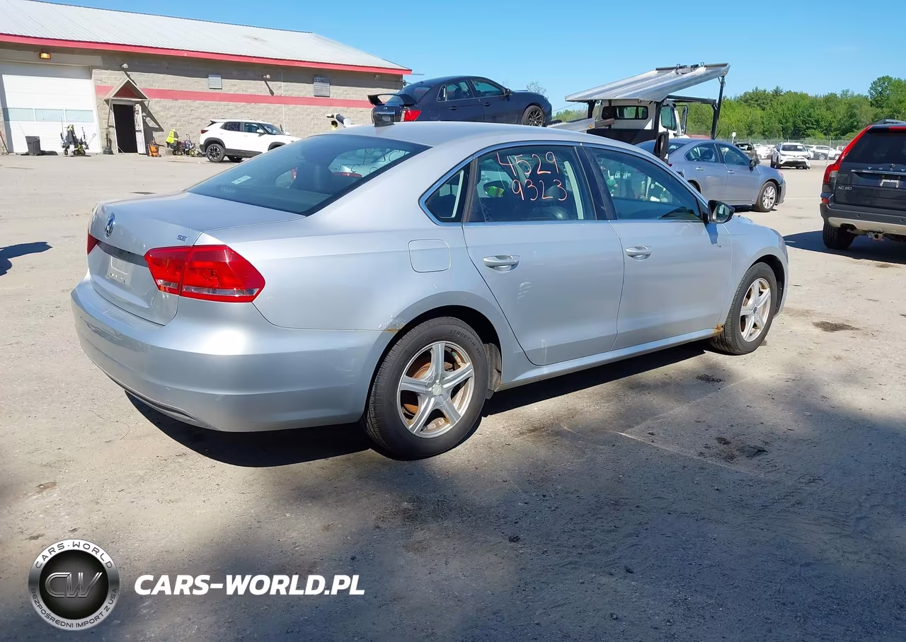 2012 Volkswagen Passat 2.5L Se VIN:1VWBP7A39CC009446 - 4